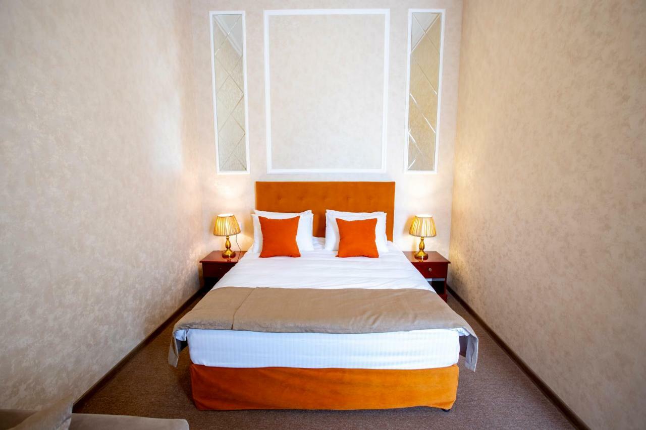 La Casa Nizami Hotel Baku Bagian luar foto